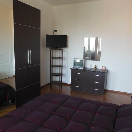 La Casa Degli Artisti Apartment Trani Luaran gambar