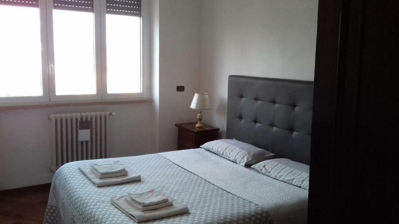La Casa Degli Artisti Apartment Trani Luaran gambar
